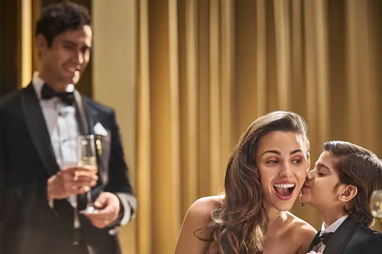 Rustomjee 180 Bayview 